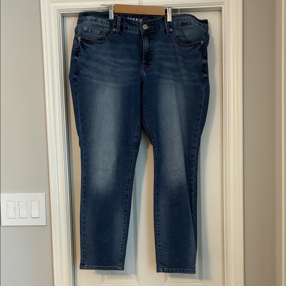 Torrid Medium Wash Perfect Skinny Ankle Jean